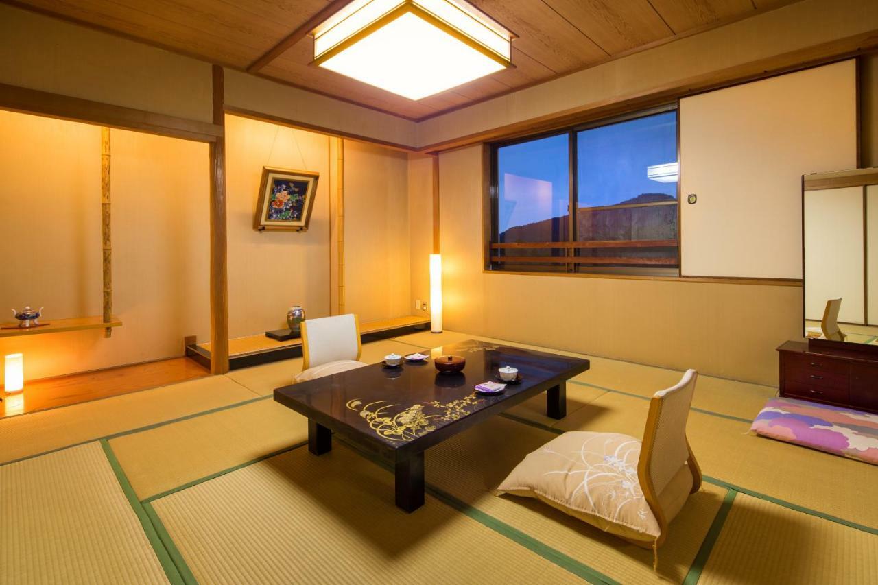 Yuyado Unzen Shinyu Hotell Exteriör bild